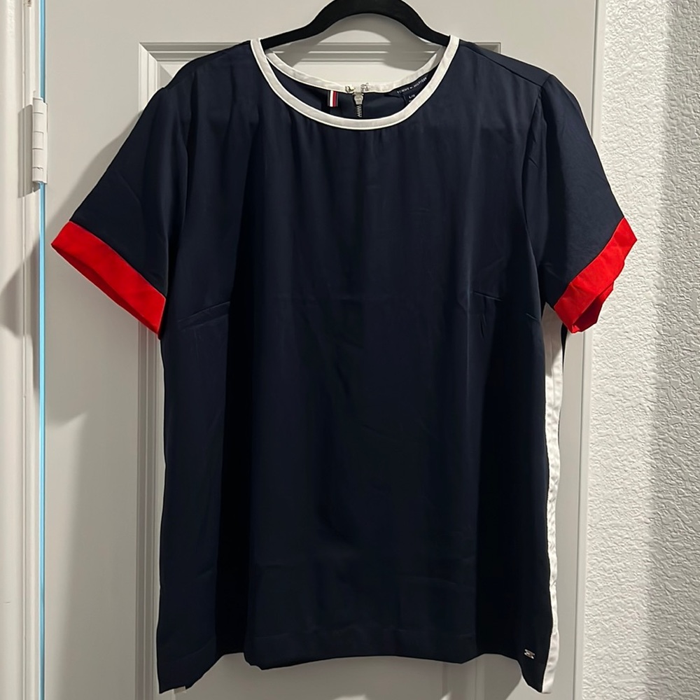 NWT Tommy Hilfiger shirt